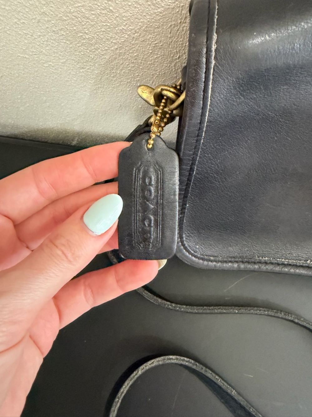 Coach Vintage Penny Pocket Black Leather Crossbody Bag - Picture 3 of 13